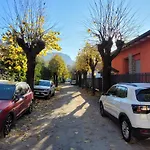 Apartamento Guzzi Lovers: La Perfetta A Mandello