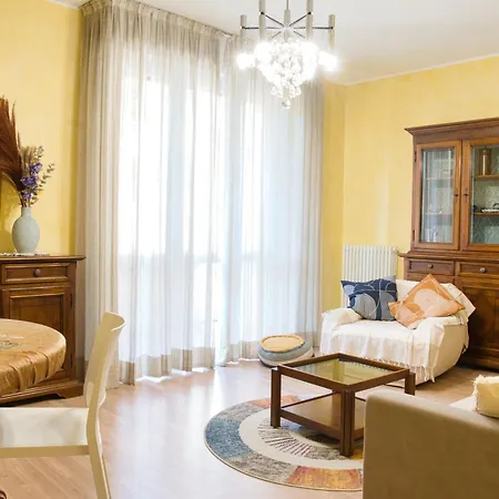 Guzzi Lovers: La Perfetta A Mandello