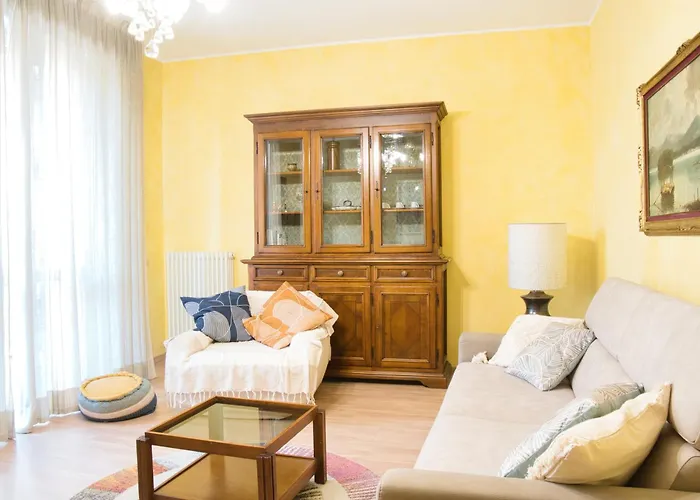 Guzzi Lovers: La Perfetta A Mandello Apartament Mandello del Lario