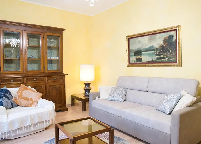 Apartament Guzzi Lovers: La Perfetta A Mandello Mandello del Lario