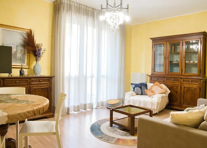 Guzzi Lovers: La Perfetta A Mandello